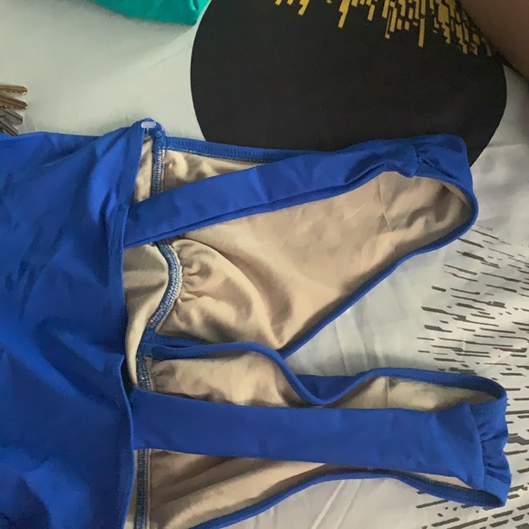 Swim suit - Picture 2 of 5